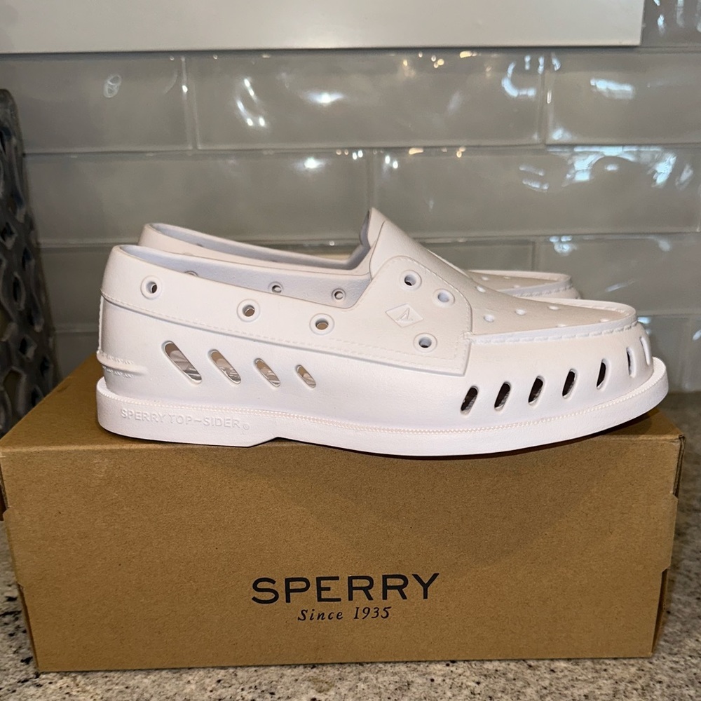 NIB Sperry Authentic Original Float Boat Shoes for Ladies - Picture 5 of 15